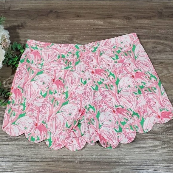 LILY Pulitzer pink, green, & white buttercup flamingo scalloped 5" shorts size 2 - Picture 8 of 8